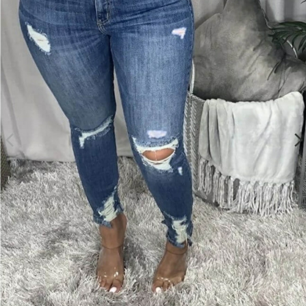 💵Distressed ankle skinny jeans